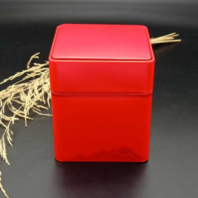 Банка для сыпучих продуктов жестяная красная